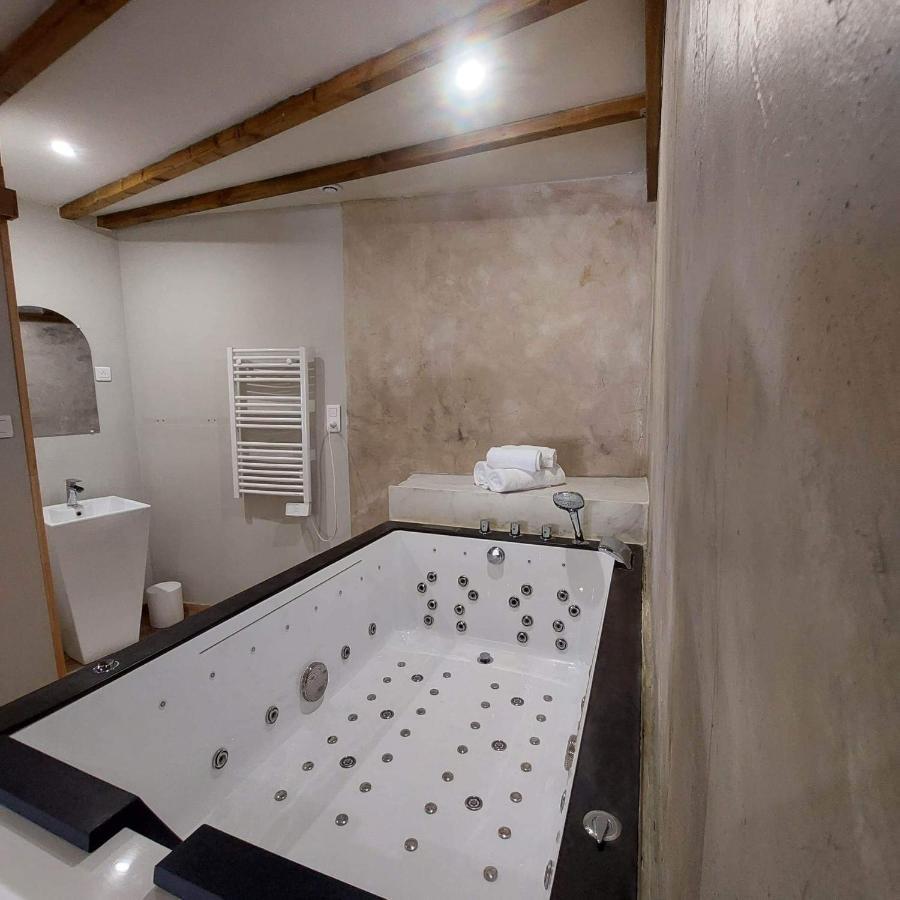 Manoir Les Cedres *